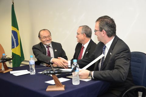 ITA celebra acordo de cooperação com Sikorsky